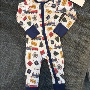 NWT Polar Express bamboo zippy